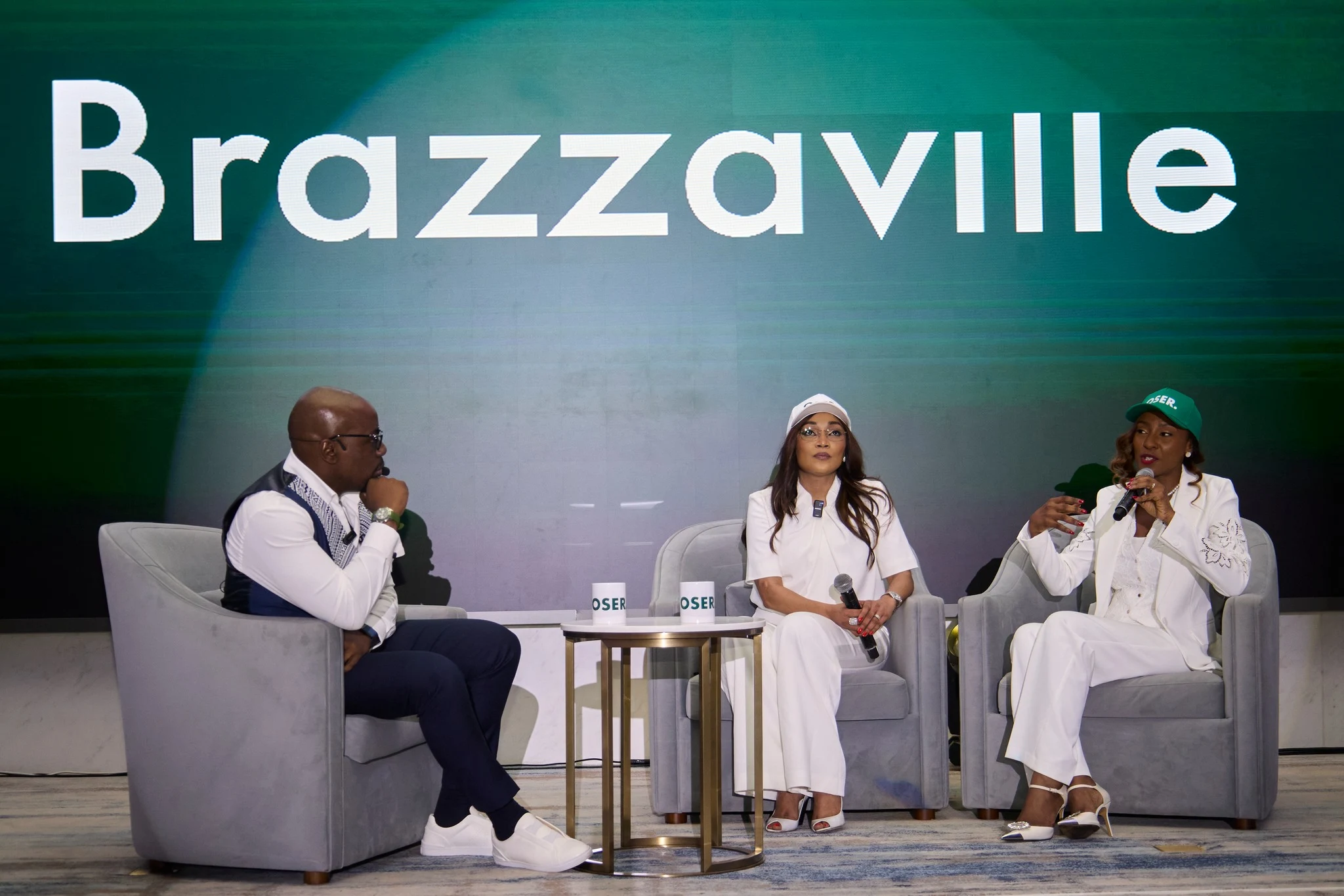 Un échange sur scène avec Danièle Sassou Nguesso et Sefora Kodjo lors d’OSER à Brazzaville